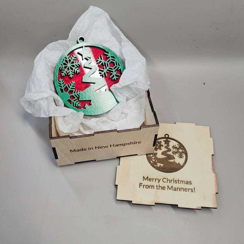 Tree Ornament (Green/Red/Snow Flake Back)