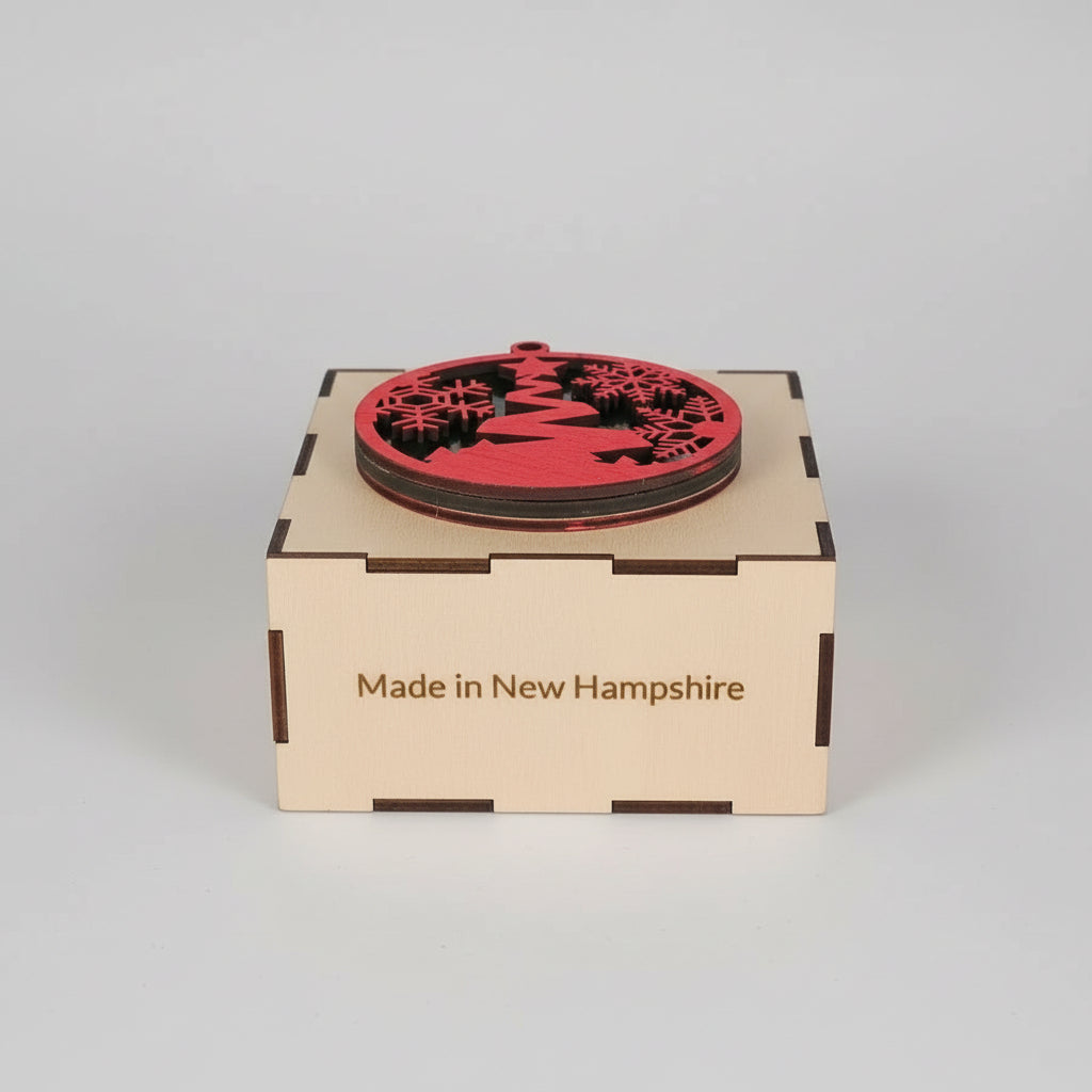 Tree Ornament (Red/Green)